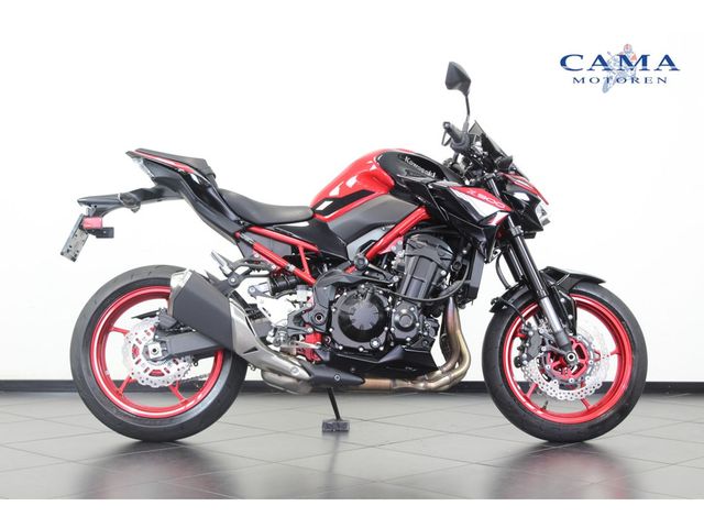 kawasaki - z900