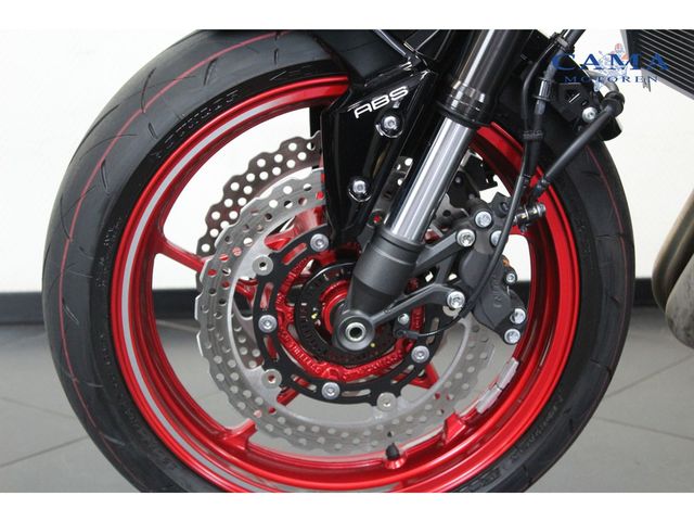 kawasaki - z900