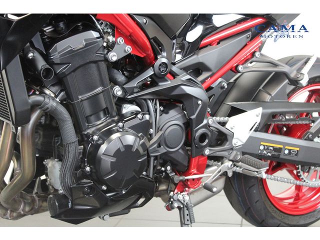 kawasaki - z900