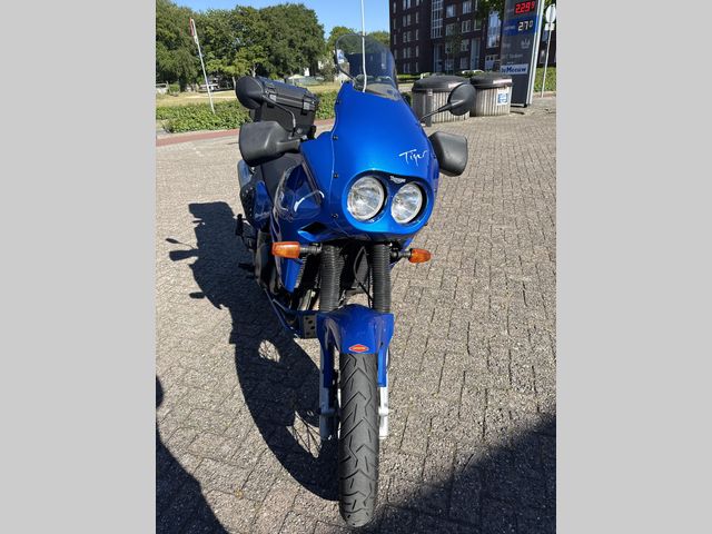 triumph - tiger-900