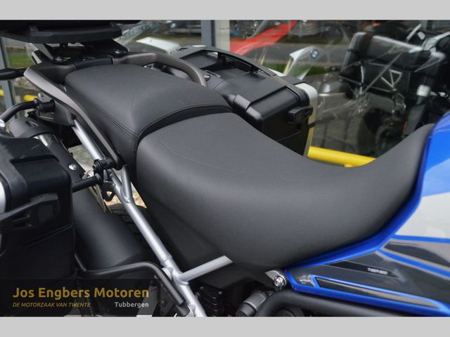 triumph - tiger-900-gt-pro