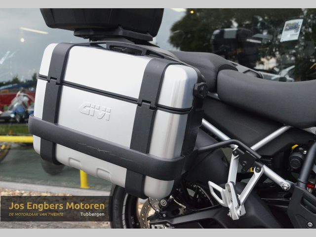 triumph - tiger-900-gt-pro