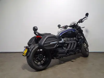 TRIUMPH ROCKET III R – foto 3