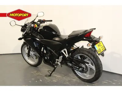 HONDA CBR 250 RR – foto 4