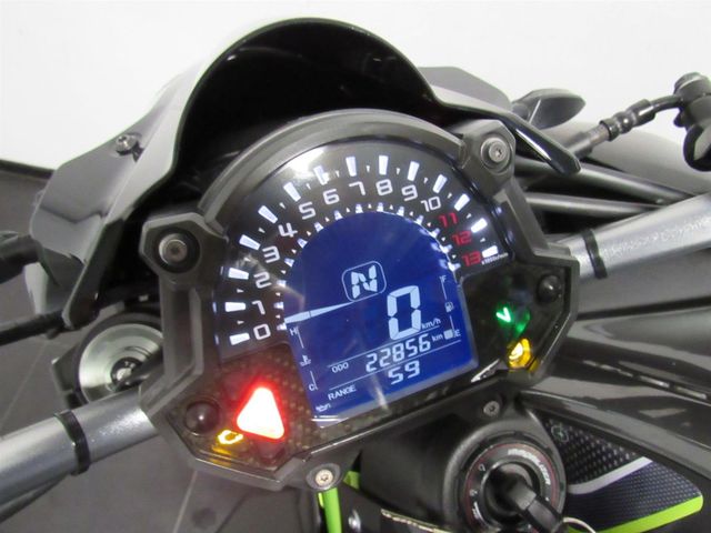 kawasaki - z900