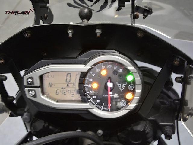 triumph - tiger-800-xcx
