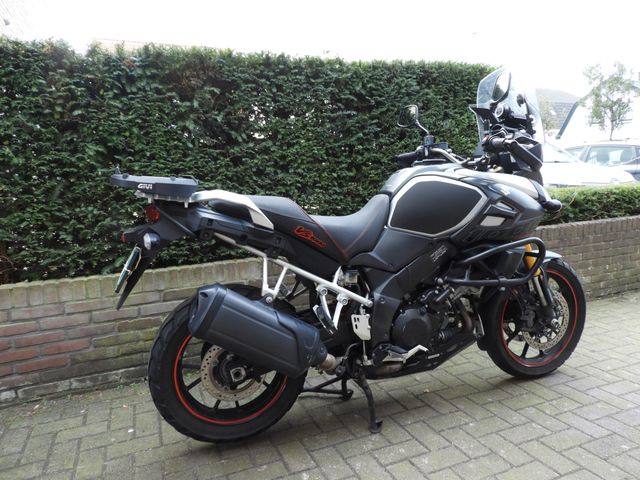 suzuki - v-strom-1000
