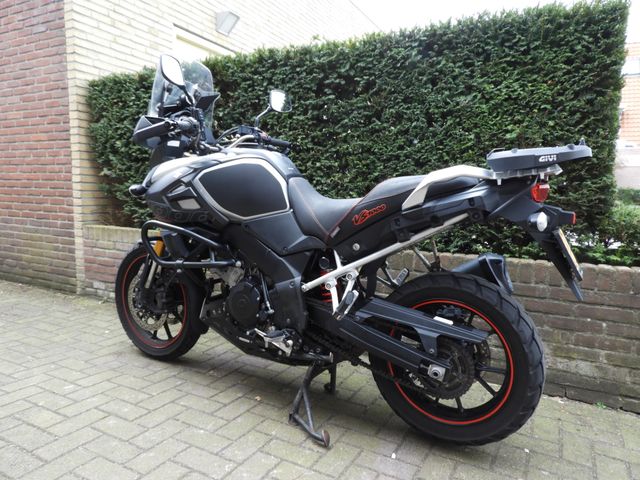suzuki - v-strom-1000