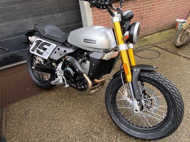 fantic - caballero-500-scrambler