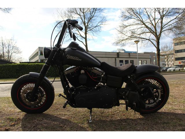 harley-davidson - street-bob-fxdb