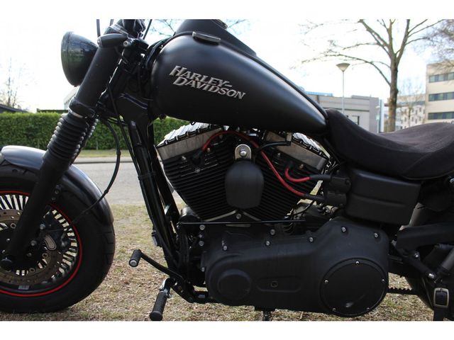 harley-davidson - street-bob-fxdb