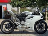 DUCATI PANIGALE 899 