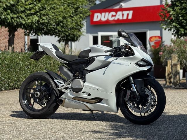 ducati - 899-panigale