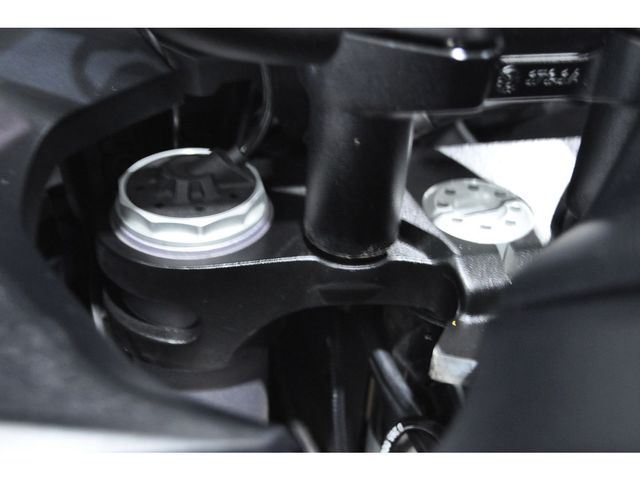 ducati - multistrada-v2-s