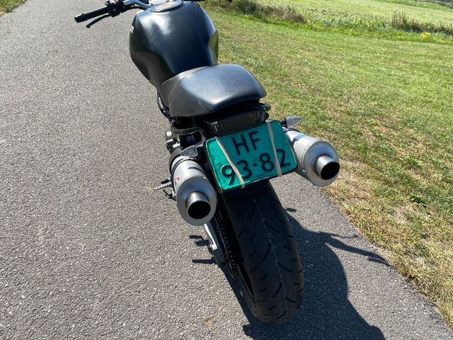 ducati - m-600-dark