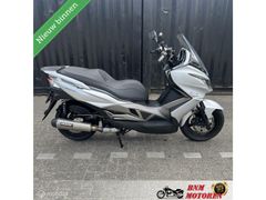 KAWASAKI J 300