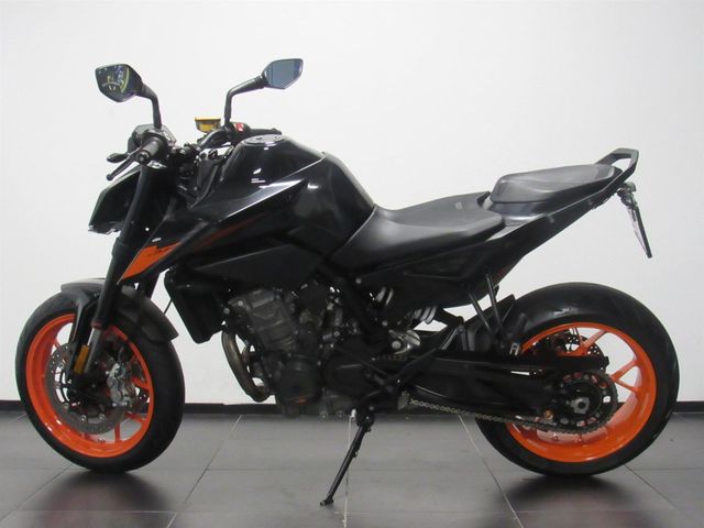 ktm - 790-duke