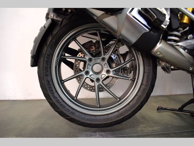 bmw - r-1200-gs