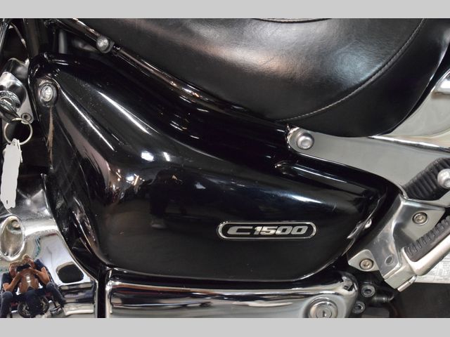 suzuki - vl-1500-lc-intruder