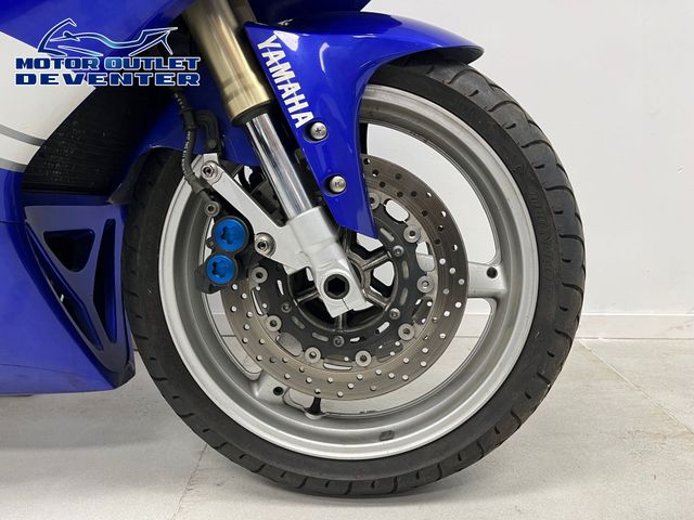 yamaha - yzf-r1