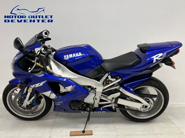 yamaha - yzf-r1