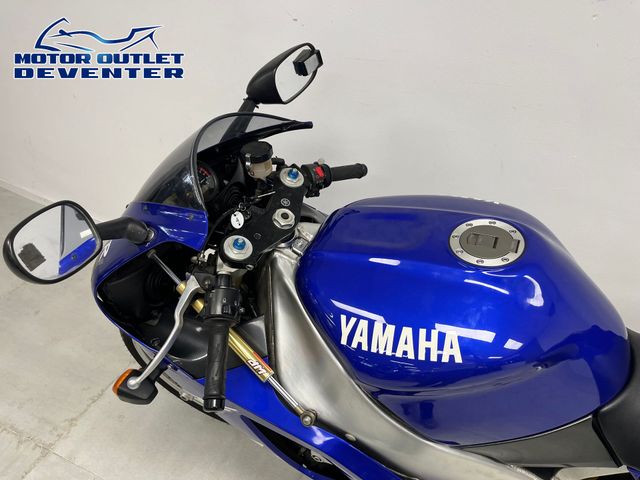 yamaha - yzf-r1