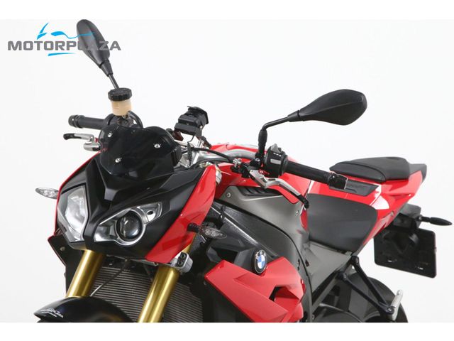 bmw - s-1000-r