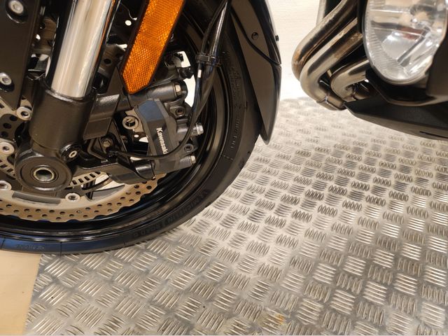 kawasaki - versys-1000-se-grand-tourer
