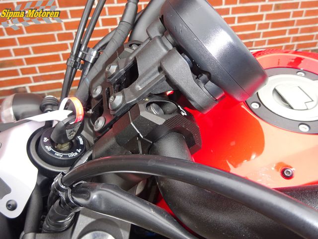 yamaha - xsr-700-abs