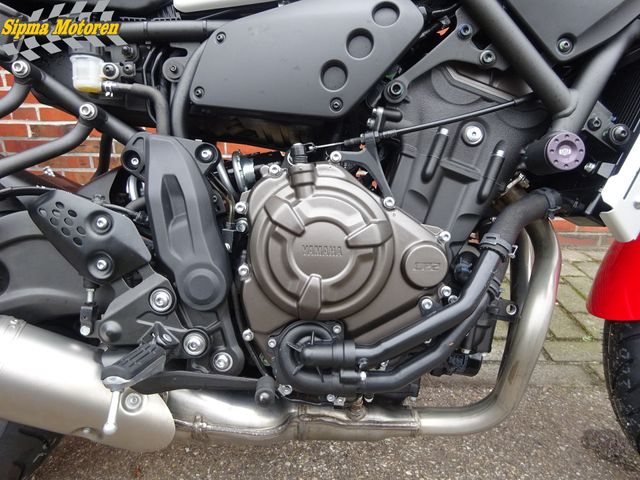 yamaha - xsr-700-abs