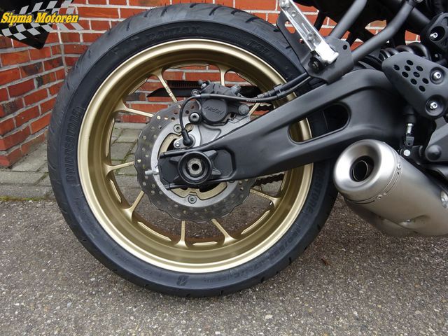 yamaha - xsr-700-abs