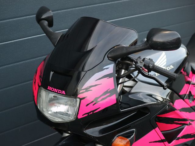 honda - cbr-600-f