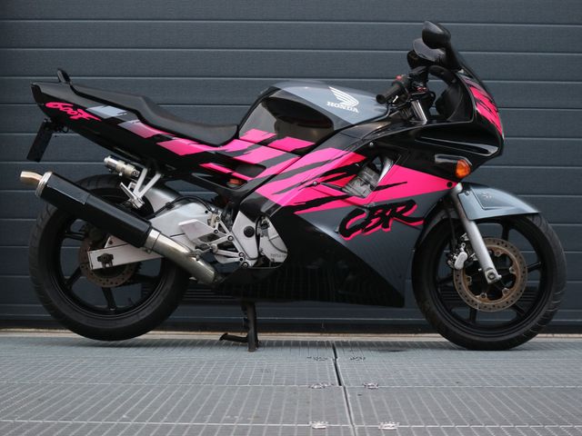 honda - cbr-600-f