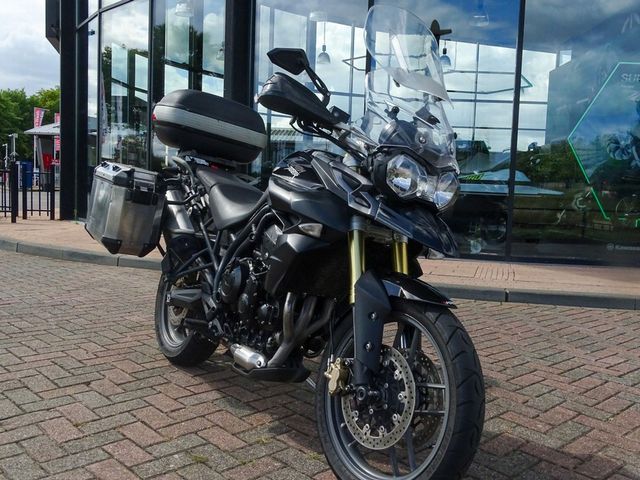 triumph - tiger-800
