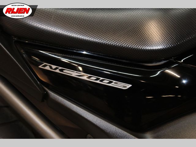 honda - nc-700-s-c-abs