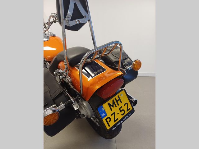 yamaha - xvs-650-a-dragstar-classic