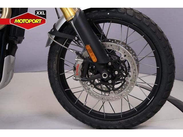 triumph - scrambler-1200-xe