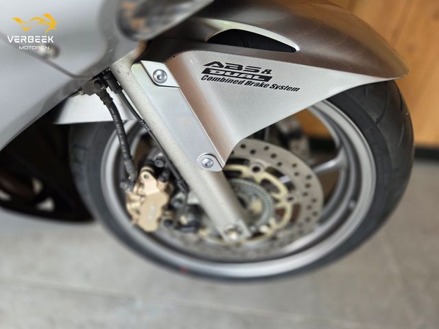 honda - vfr-800-fi-vtec-abs