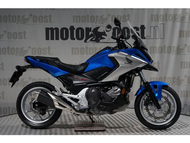 honda - nc-700-x-dct