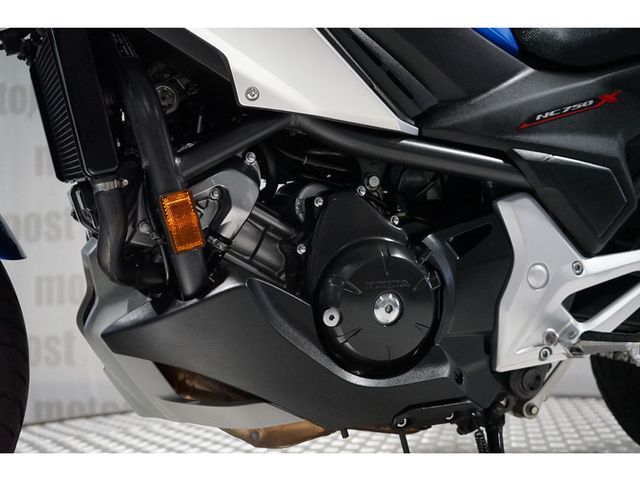 honda - nc-700-x-dct