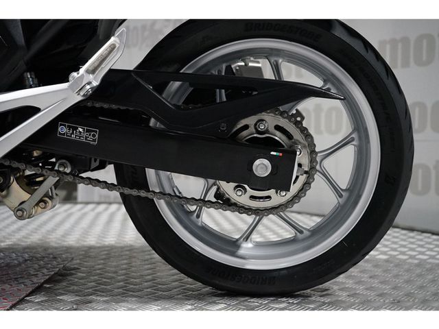 honda - nc-700-x-dct