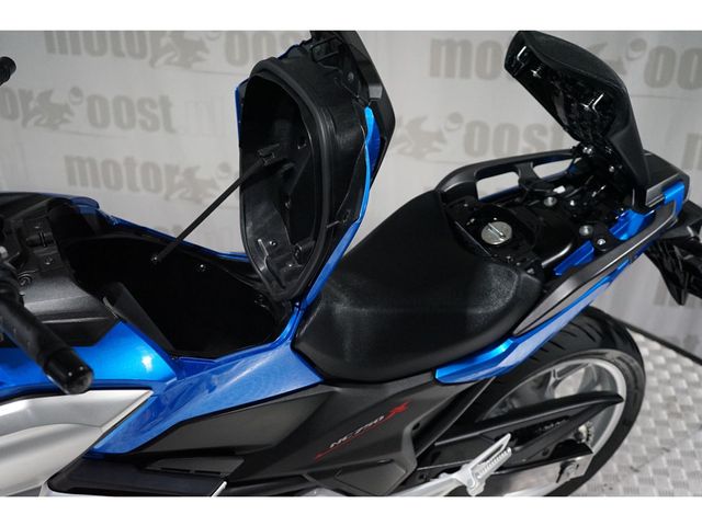 honda - nc-700-x-dct