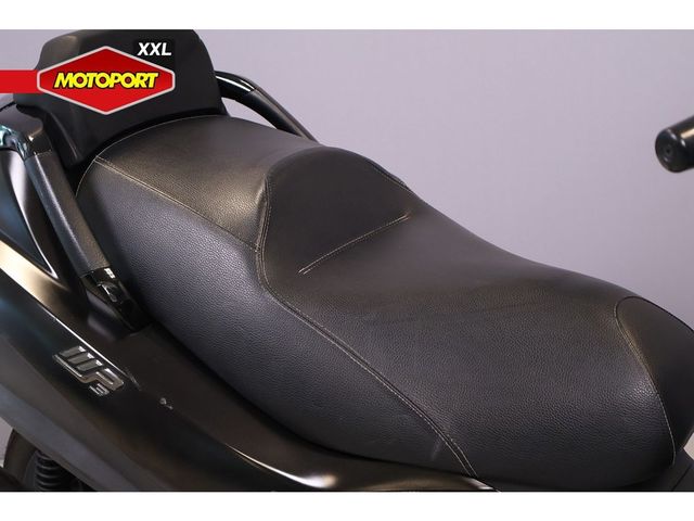 piaggio - mp3-500-lt