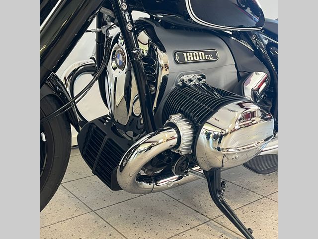 bmw - r-18