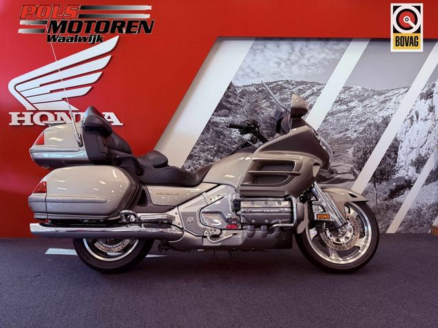 honda - gl-1800-goldwing