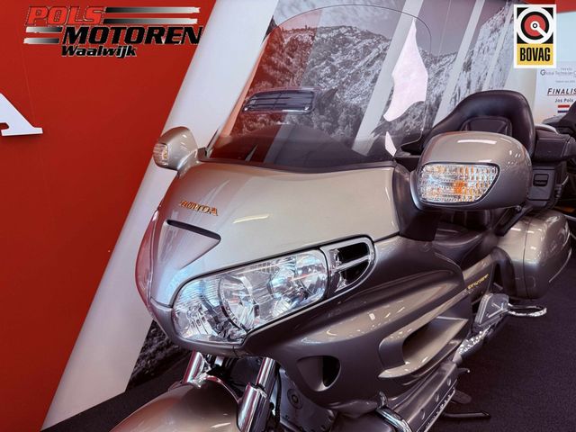 honda - gl-1800-goldwing