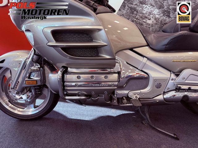 honda - gl-1800-goldwing