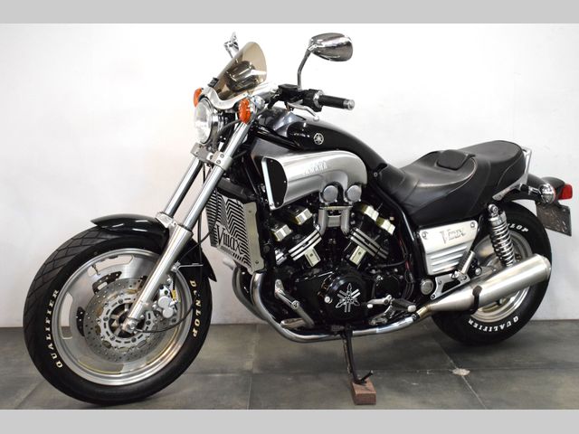 yamaha - vmx-1200-v-max