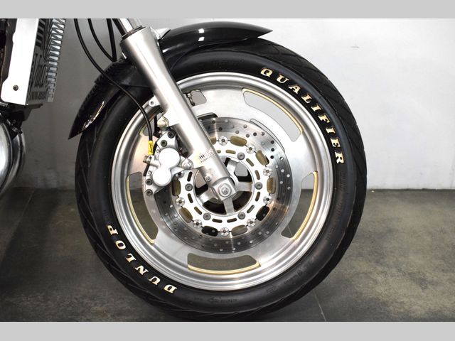 yamaha - vmx-1200-v-max