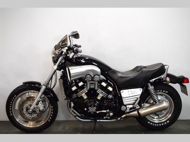 yamaha - vmx-1200-v-max
